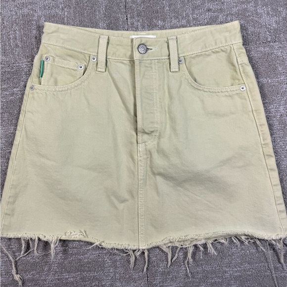Boyish Corey Denim Raw hem El Cielo Green Mini Skirt Size 25 - Picture 1 of 8